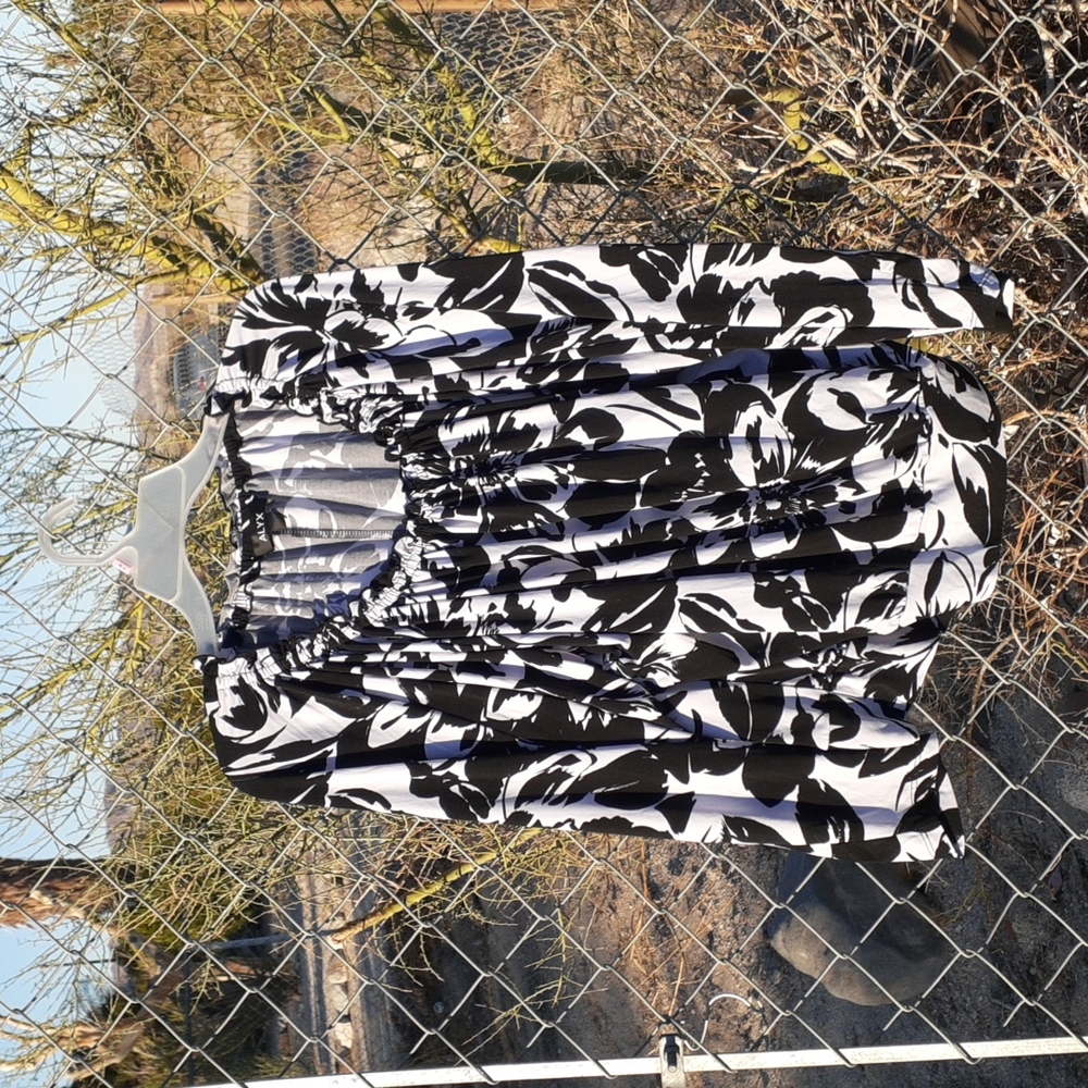 Alyx Black & White Floral Top, Size XL